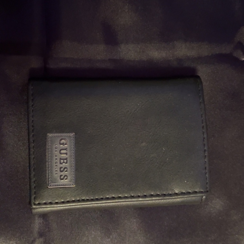 Guess Wallet